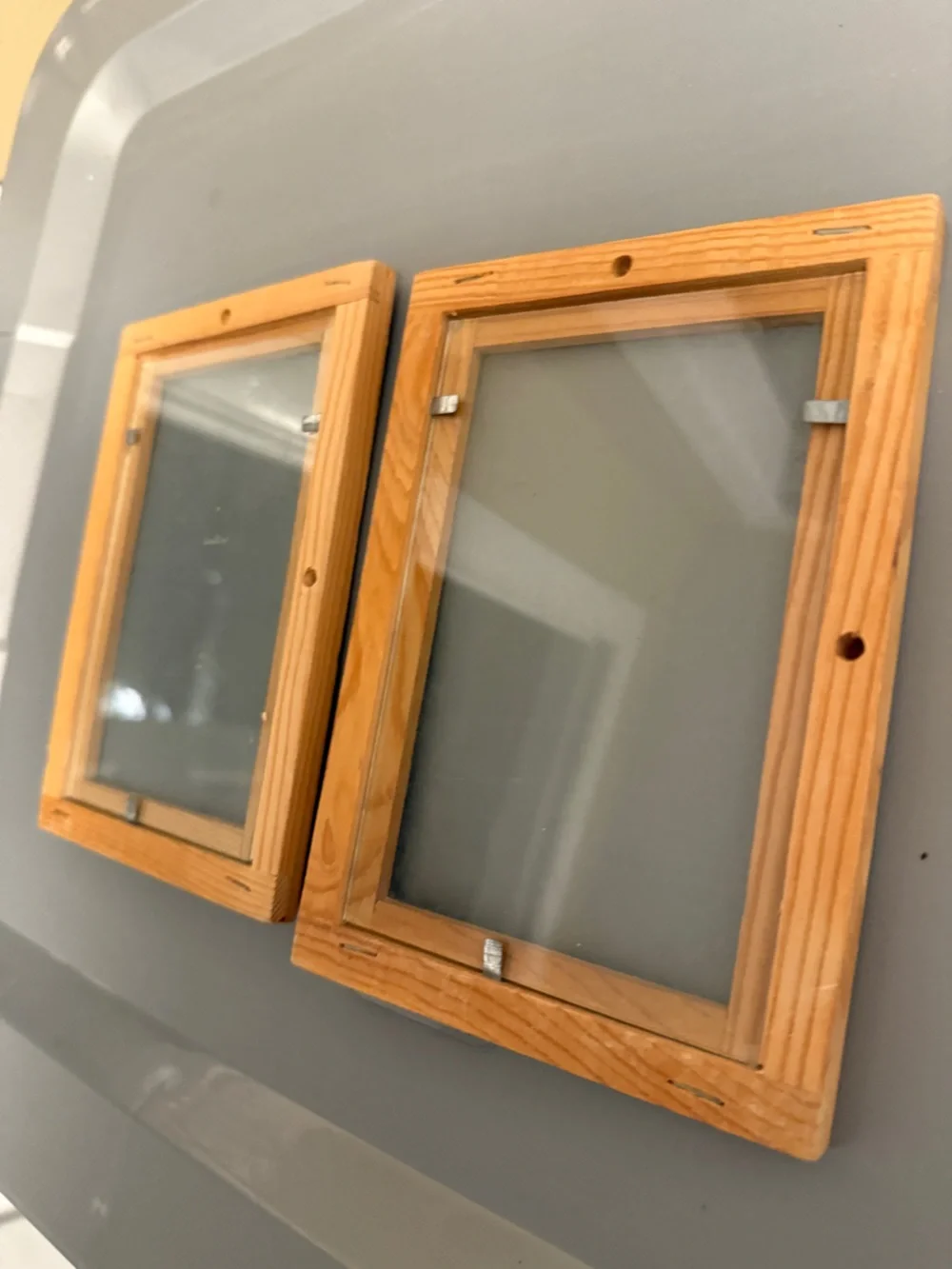 Vintage Set of 2 Simple Wooden Picture Frames in Natural Wood Tone
